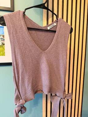 SNIDEL Mauve Purple V-Neck Knit Sweater Vest with Side-Tie Bows